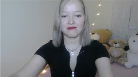 _sweet_smile_ online show from October 28, 8:21 pm