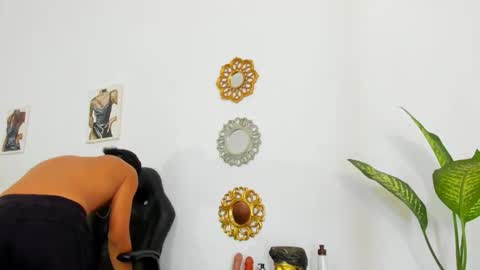 Snapshot of _tarek_ chatting on October 19, 9:41 pm _tarek_ online show from October 19, 9:41 pm