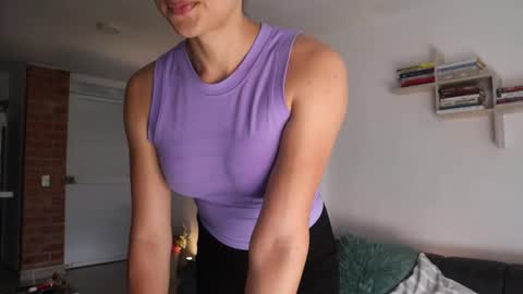 Anastasia Vahos online show from November 11, 5:59 pm