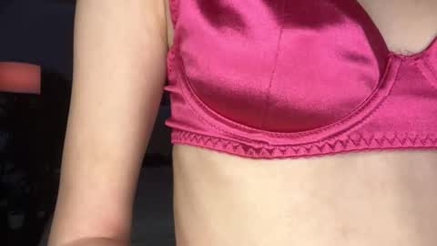 _wide_eyed_ online show from December 21, 5:30 pm