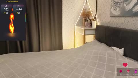 Jasmine online show from October 28, 8:15 am