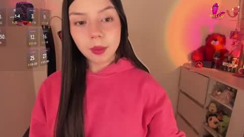 _zathara_ online show from July 17, 5:31 am