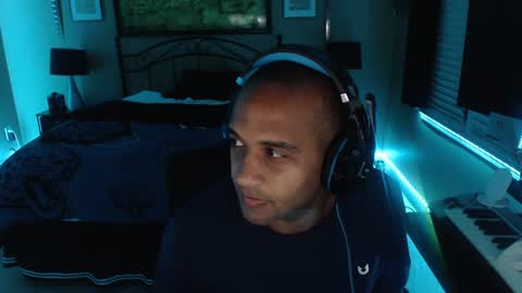 a4orce online show from March 3, 1:21 am