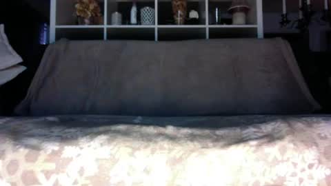 a_nice_dick_77 online show from July 13, 3:32 am
