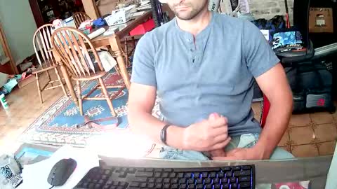 a_wittol_one online show from October 22, 5:47 pm