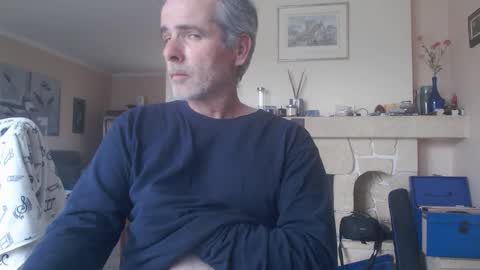 Aalex1717 online show from April 14, 3:37 pm