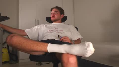 Alex online show from February 5, 2:04 am