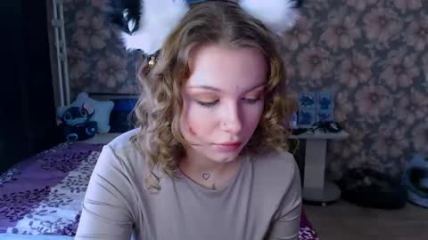 Alice online show from October 6, 9:49 am