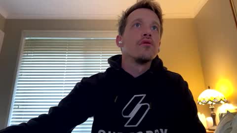 Kris online show from November 29, 7:32 pm