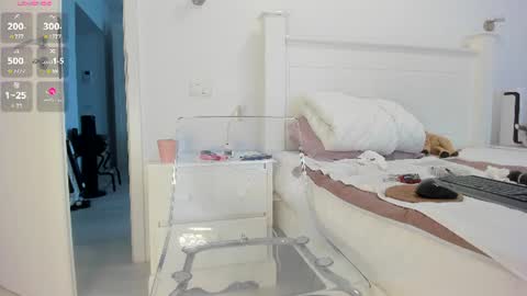 Maria online show from June 12, 12:04 pm