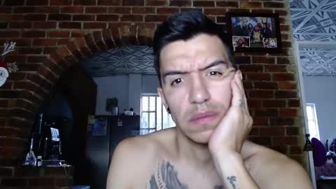 aaron_smitt online show from January 12, 4:36 pm