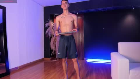 Aaron online show from January 11, 11:46 pm