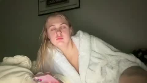 ababyy2901 online show from November 5, 8:49 am