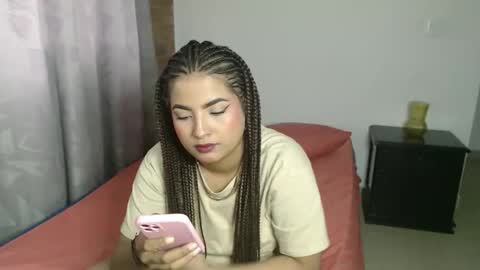 abbie777 online show from January 6, 8:35 pm