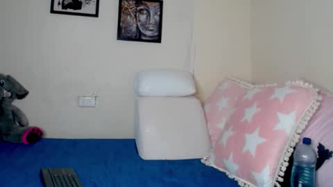 Abbie Hard  --------------- Streaming from 0800 - 0400 UTC-5 online show from September 21, 12:14 am