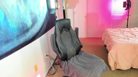 Abbie  Morgan online show from November 6, 10:35 pm