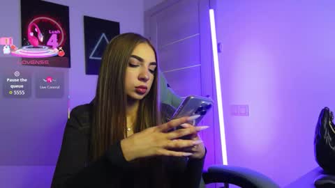 ABBY LAKER online show from October 11, 6:07 am