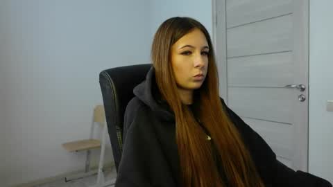 ABBY LAKER online show from May 13, 6:56 am