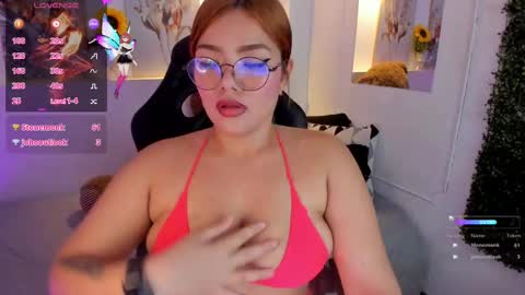 Abby  online show from September 13, 8:55 pm