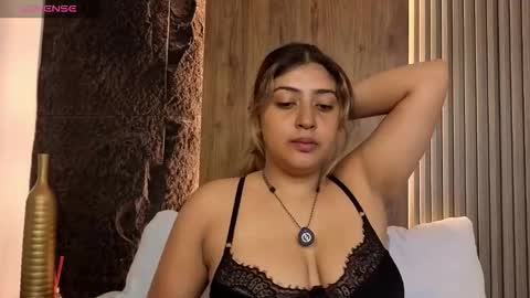 Abbygail online show from November 26, 12:35 pm