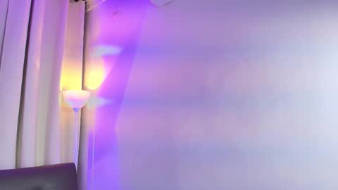 abby_raschell online show from September 18, 3:32 am