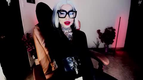 Abby online show from October 22, 2:59 am