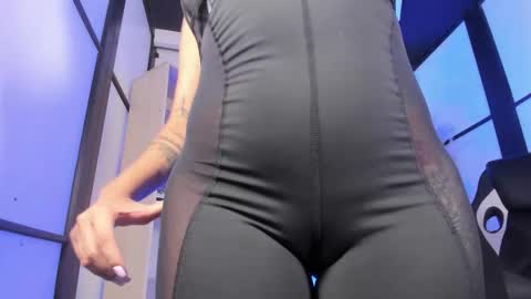 abi_sexxx1 online show from March 24, 9:43 pm