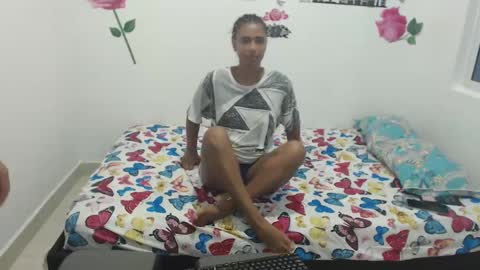 Snapshot of aby2_ chatting on September 15, 3:46 pm aby2_ online show from September 15, 3:46 pm