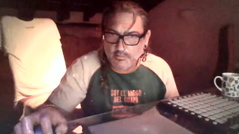 acedofornelljuanantonio online show from June 25, 4:31 am