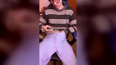 Nico and Leo online show from August 3, 4:47 am