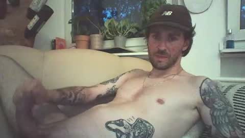 achix2704 online show from July 10, 8:24 pm