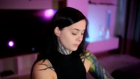 Snapshot of acid_pie chatting on October 7, 7:43 pm acid_pie online show from October 7, 7:43 pm