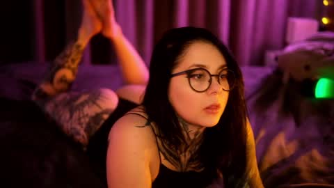 Snapshot of acid_pie chatting on December 26, 11:46 pm acid_pie online show from December 26, 11:46 pm