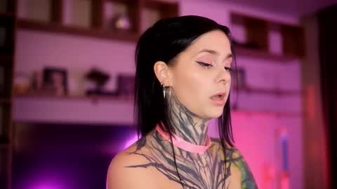 Snapshot of acid_pie chatting on October 31, 8:20 pm acid_pie online show from October 31, 8:20 pm