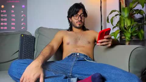 R. online show from November 25, 7:01 pm