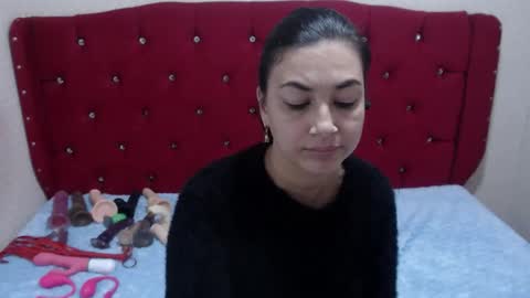 Ada online show from November 16, 7:43 am