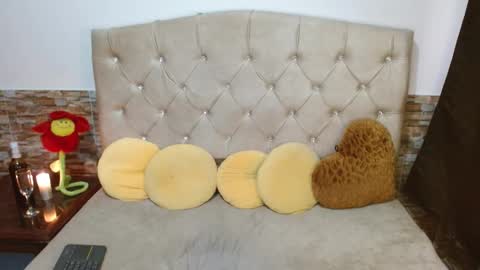 Ada online show from December 3, 1:38 pm