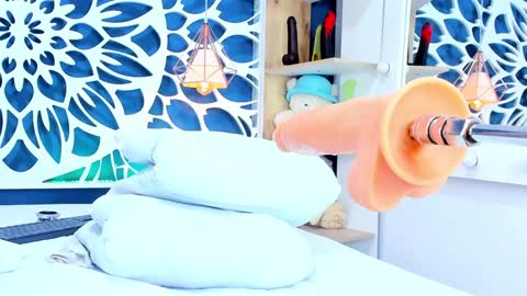 adaly_ online show from January 31, 11:35 pm