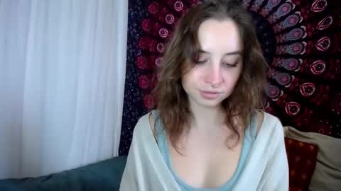 Adalyn online show from February 3, 1:48 pm