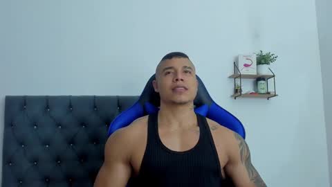 adam boss online show from October 25, 7:19 am