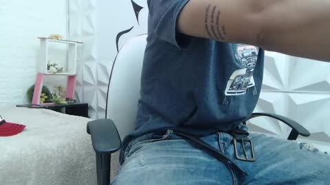 adam_evehotroom online show from February 5, 3:34 am