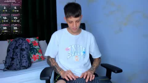 Adam online show from February 3, 7:52 pm