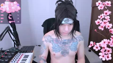  Adam online show from March 19, 3:50 pm