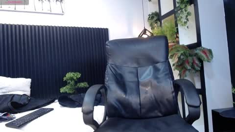 Adam online show from March 8, 2:04 am