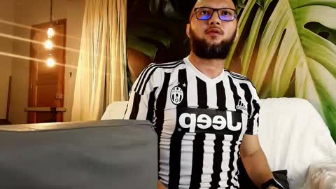 AdamLeexe online show from January 10, 3:45 am