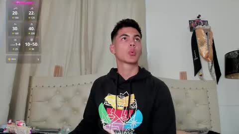 Snapshot of adams_ricci chatting on February 10, 9:47 pm Adams online show from February 10, 9:47 pm