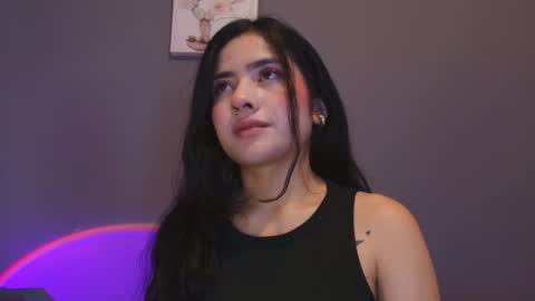  Adara Johnson  online show from May 17, 12:03 pm