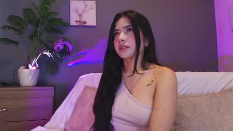  Adara Johnson  online show from May 20, 12:22 pm
