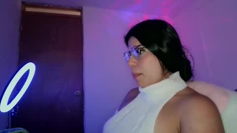 Adara online show from February 16, 7:34 pm