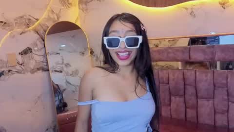 Hi Stream 1000pm to 600am online show from July 9, 7:45 am
